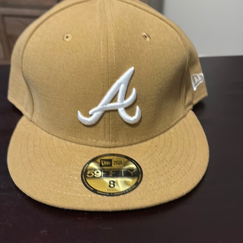 New Era Braves wheat sz 8